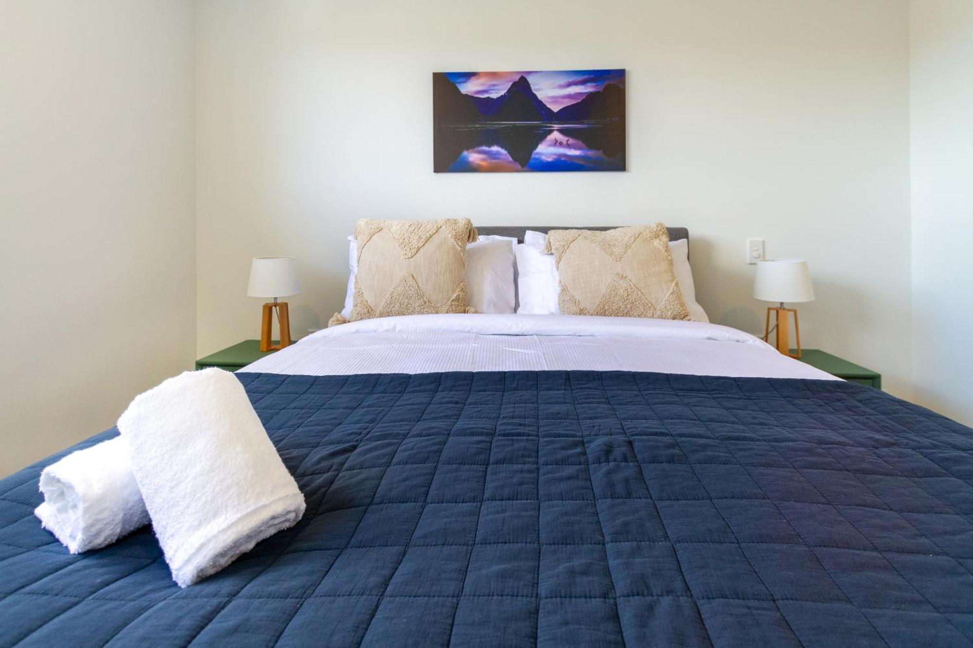 Апартаменты Conveniently Located 2Br Townhouse In West Akl Окленд Экстерьер фото